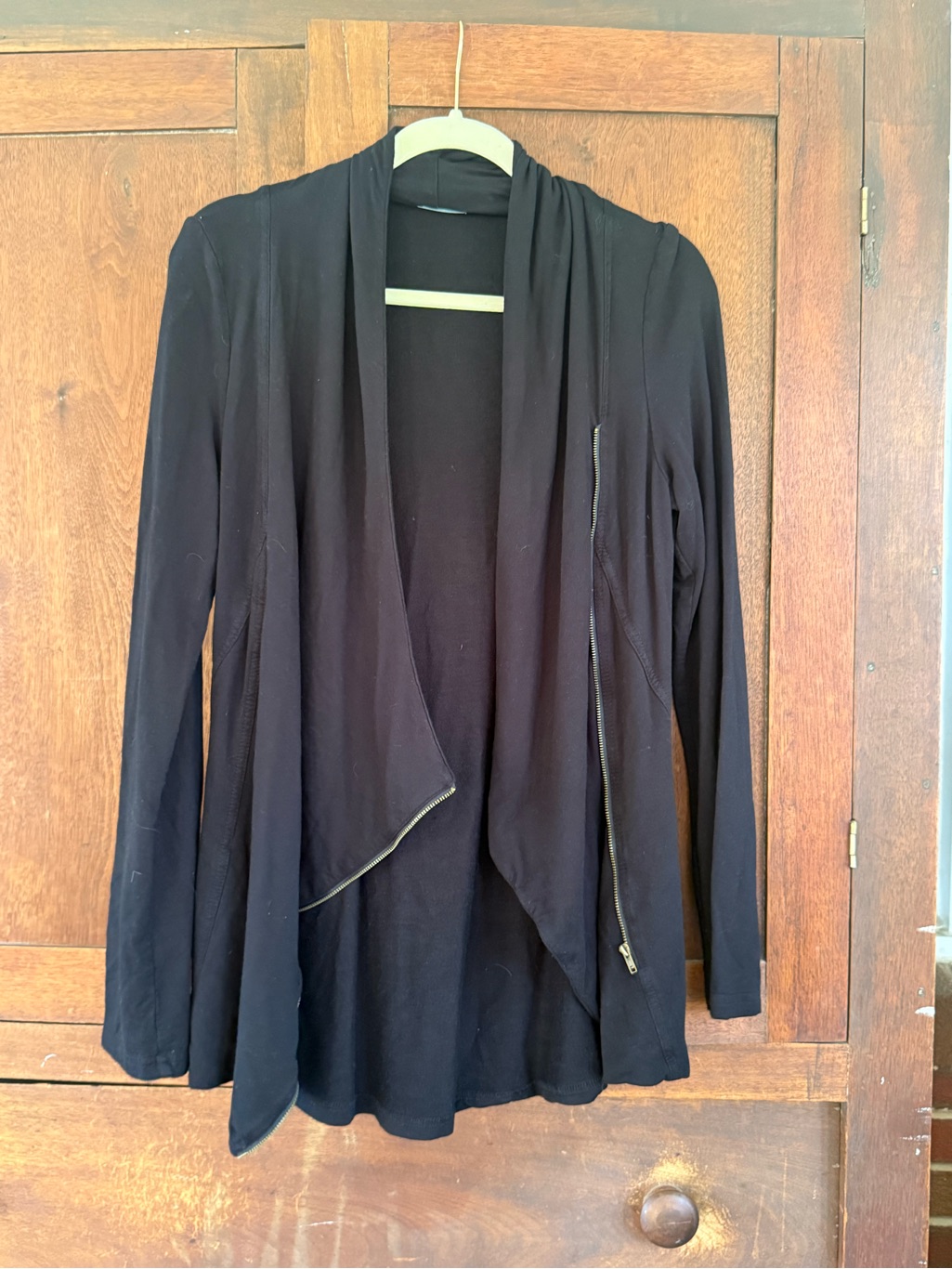 Market & Spruce Black Draped Open-Front Blazer With Zip Accent